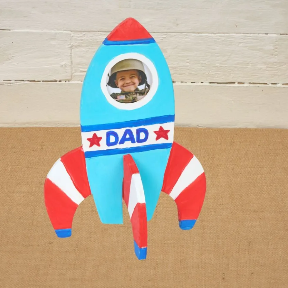 Colorations® Father’s Day Rocket Photo Frame Craft Kit - Makes 12 Crafts