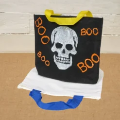 Colorations® Spooky Tote Creations Craft Kit