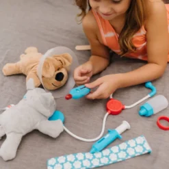 Exam and Treat Pet Vet Play Set 24 Pcs.