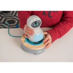 Kitt the Learning Companion - 1 robot