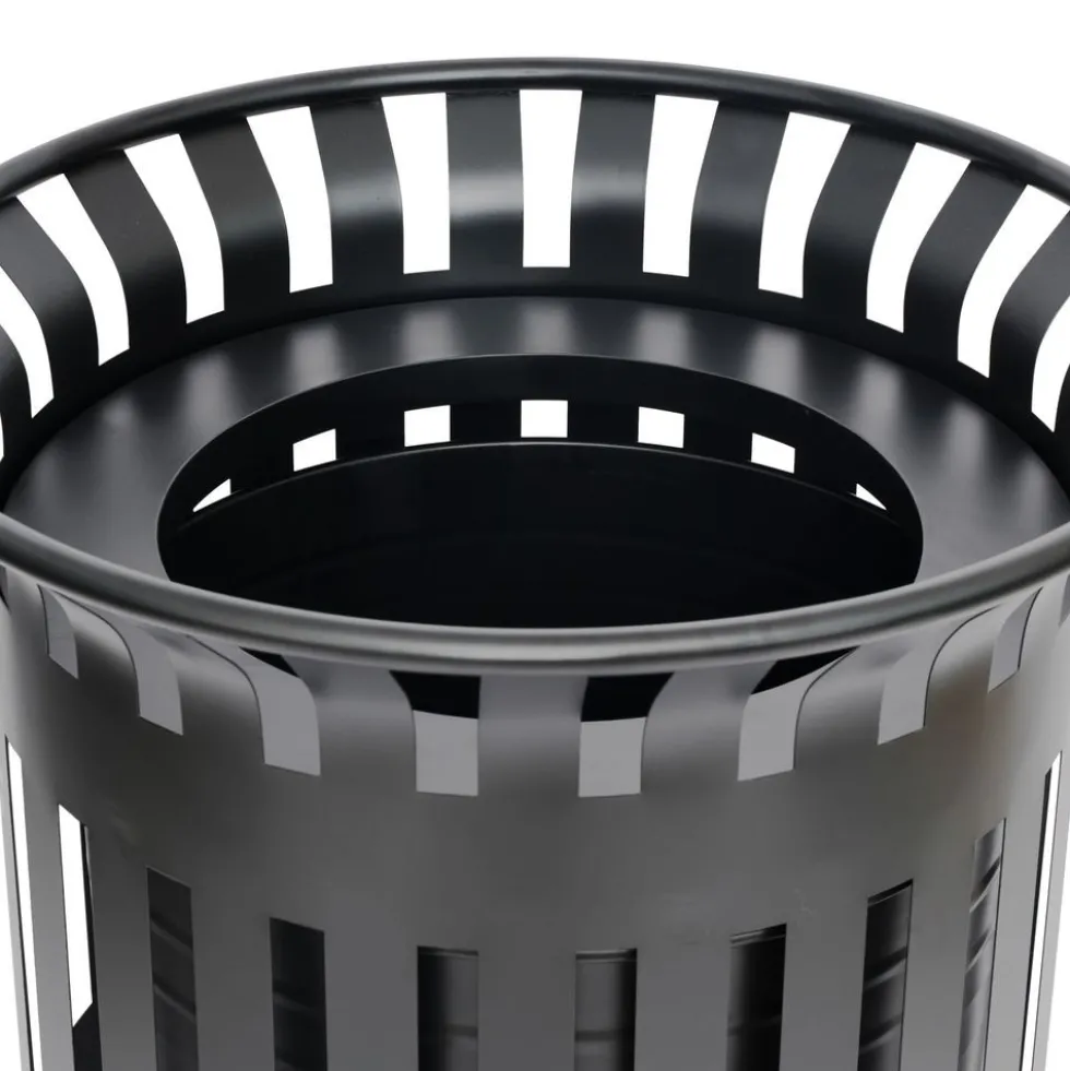 Outdoor 37 Gallon Trash Can Black