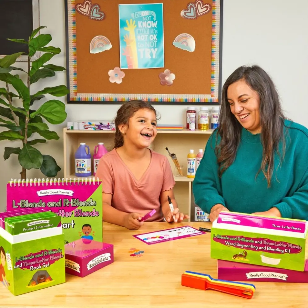 Really Good Phonics™ L- and R-Blends and Three-Letter Blends Kit - Decodable Readers, Flip Chart & Word Segmenting and Blending Kit